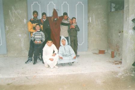 f khatar drari d lhawma